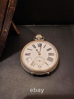 Pocket Watch Goliath in Leather Desk Stand Case